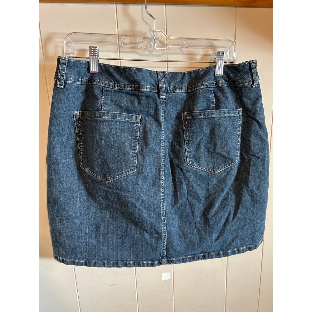 St. John's Bay Denim Skort - Picture 5 of 5